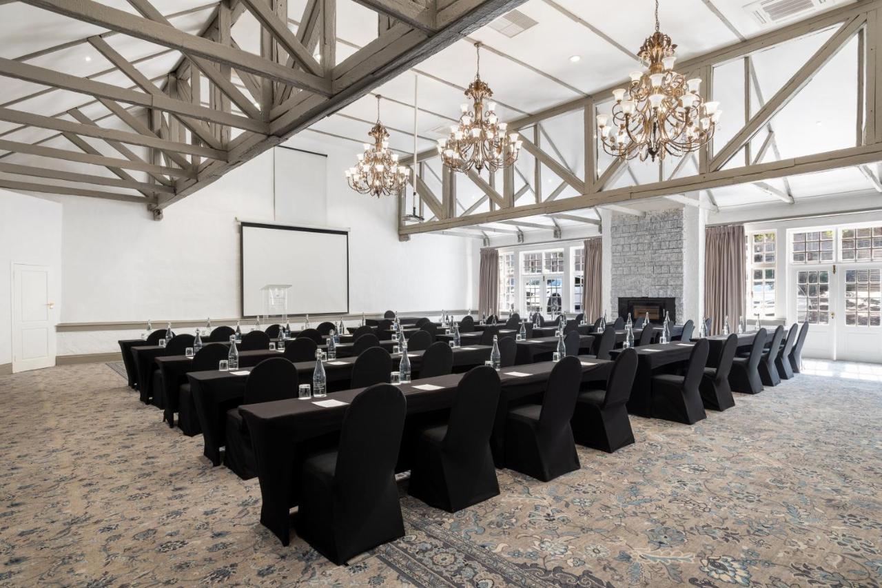 Protea Hotel By Marriott Johannesburg Balalaika Sandton Exteriér fotografie